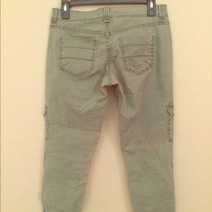 Levi’s Capri pants